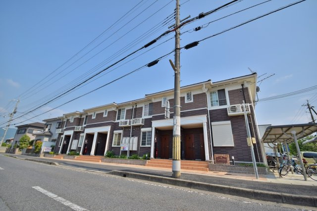 エスメラルダの外観