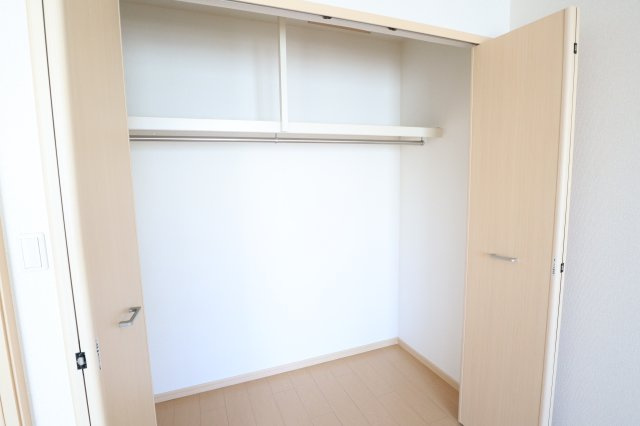 エスメラルダの収納