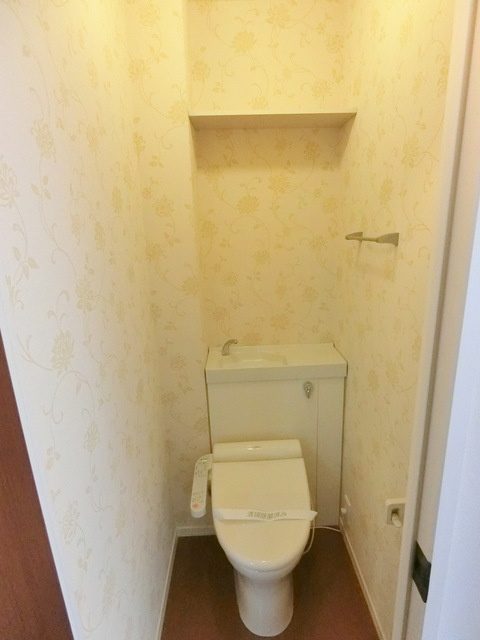 ヒルズオザクのトイレ|ウォシュレット