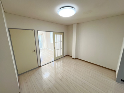 【居間・リビング】 | エスポワール神宮