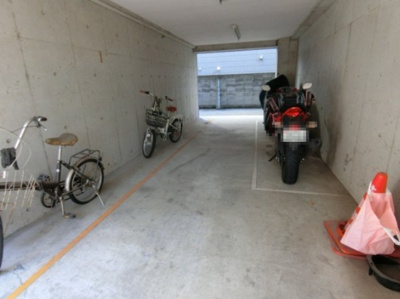 【駐車場】 | えとあーる稲垣