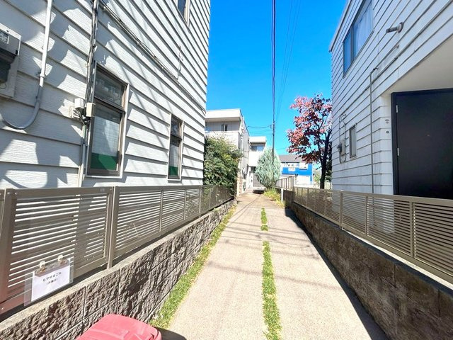 ヴェルデ殿ヶ谷戸のエントランス
