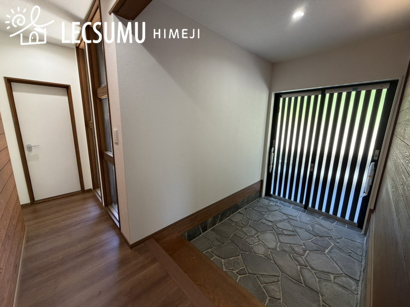 姫路市北新在家２丁目/中古戸建の玄関