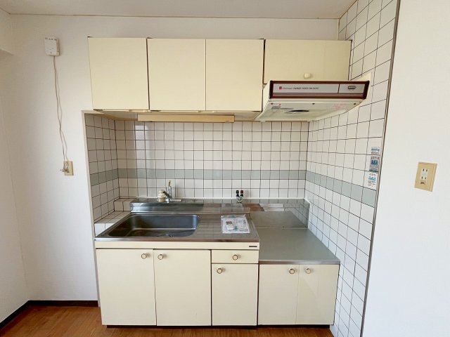 メゾンド中山のキッチン