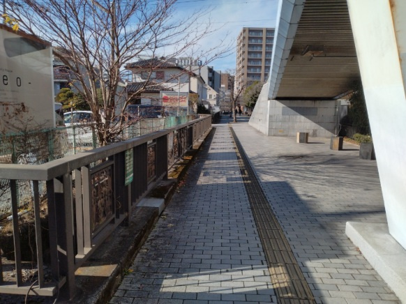 宇都宮市宿郷１丁目　土地　予約済の前面道路含む現地写真|北側歩道