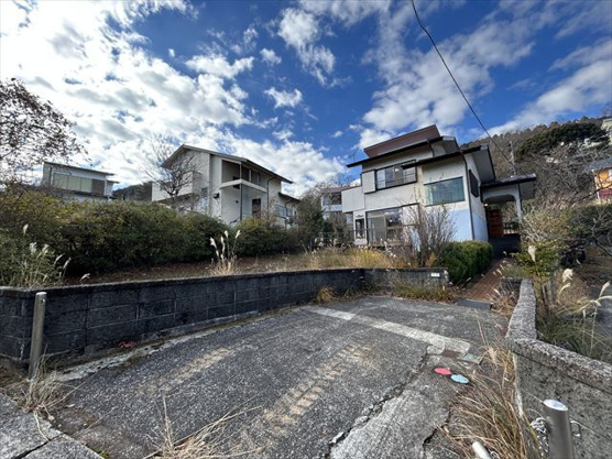 【駐車場】 | 宇佐美みのりの村　戸建