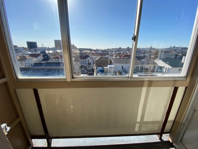 廻間公園マンションのバルコニー|☆サンルーム☆
お天気が悪い日や急な雨の時も安心なサンルーム！