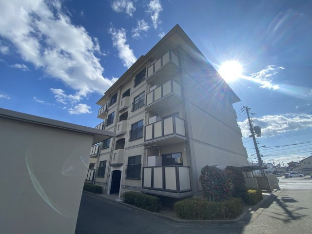 ECLARGE　A棟の外観