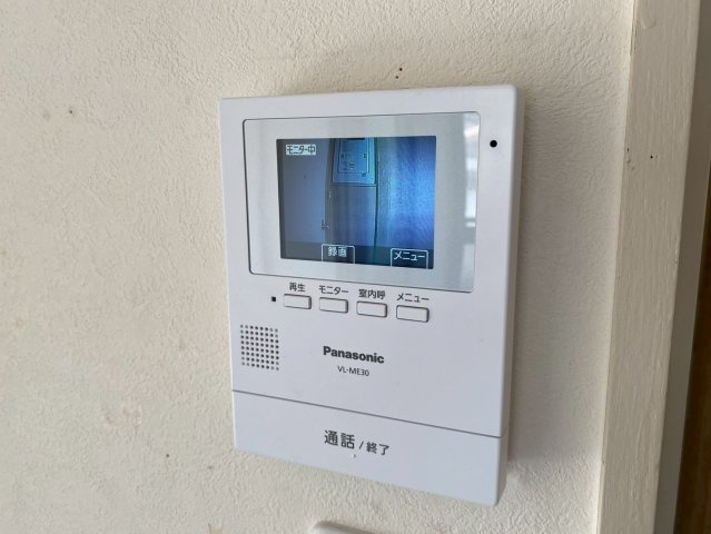 イブサン森孝新田の設備|モニター付きインターホンは、来客の際に来訪者のお顔を確認できるので安心です！