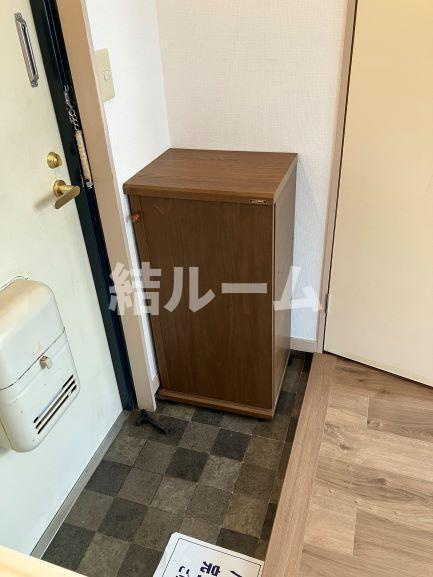 豊島区南長崎２丁目の賃貸マンションの玄関