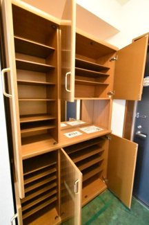 【収納】 | フローラルコート