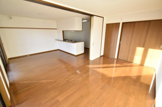 【居間・リビング】 | フローラルコート