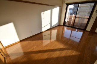 【内装】 | フローラルコート