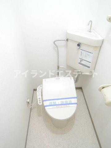 メゾンドエスポワール　バストイレ別　陽当たり良好のトイレ