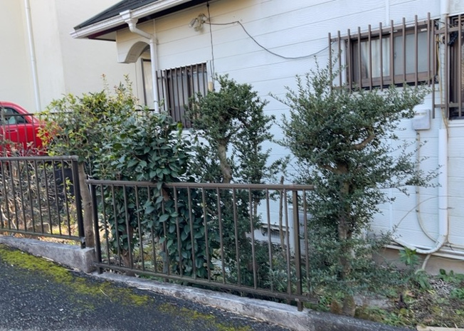 【外観】 | 土地購入を検討されている場合、境界杭がない状態で購入してしまうと境界確定測量をする必要があり、費用がかかります。購入の前に、売主、隣土地所有者立ち合いのもと境界を確定し境界杭を設置するのがベストです。