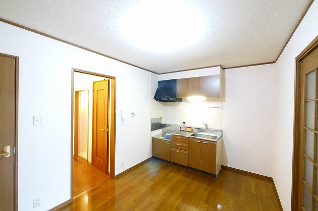 サニーハウスタムラのキッチン|きれいなキッチンです