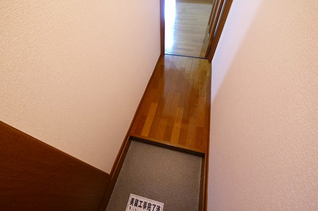 サニーハウスタムラの玄関|毎日通る玄関はこちらです