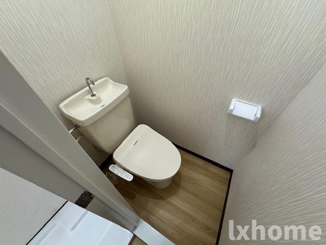 セジュール南茨木のトイレ|落ち着いた色調のトイレです