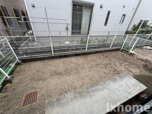 セジュール南茨木の庭|お庭が付いています