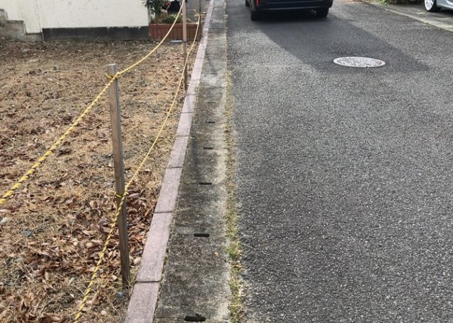 【外観】 | 土地の面積＝住宅面積ではありません。建ぺい率の問題などで、土地のある場所によって住宅を建てられる面積は限られています。高さもしかり、「土地」という言葉の中には、建築条件も含まれると考えておきましょう。
