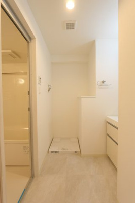 【洗面所】 | プレジオ豊中 | ※同タイプの写真となり、実際のお部屋とは異なる場合があります