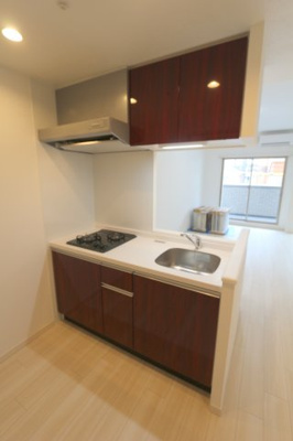 【キッチン】 | プレジオ豊中 | ※同タイプの写真となり、実際のお部屋とは異なる場合があります