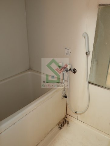 カルフール上宿の浴室