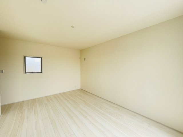 【寝室】 | 寄居町富田　LiveleGarden.s　新築戸建　全2棟　1号棟