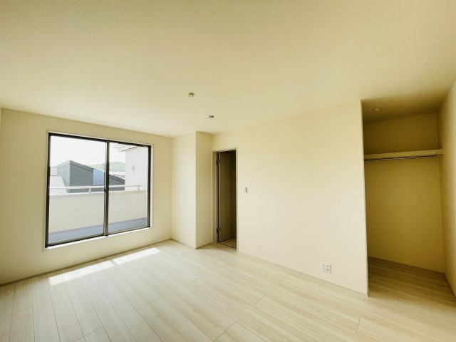 【寝室】 | 寄居町富田　LiveleGarden.s　新築戸建　全2棟　1号棟