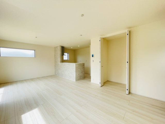 【居間・リビング】 | 寄居町富田　LiveleGarden.s　新築戸建　全2棟　1号棟 | 1号棟