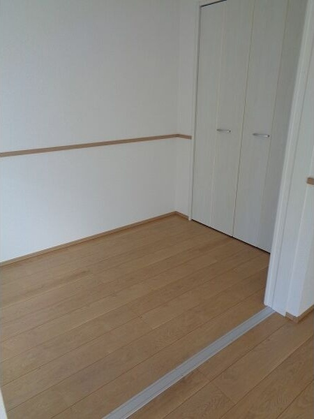 太鷲苑IIの洋室