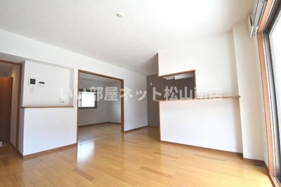 【居間・リビング】 | アベリア