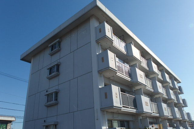 サウスシャトーＯＮＥ