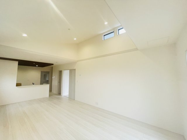 【居間・リビング】 | 寄居町富田　LiveleGarden.s　新築戸建　全2棟　2号棟