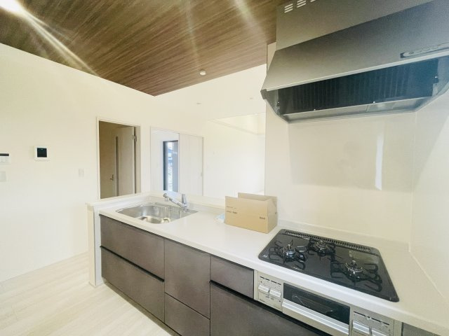 【キッチン】 | 寄居町富田　LiveleGarden.s　新築戸建　全2棟　2号棟