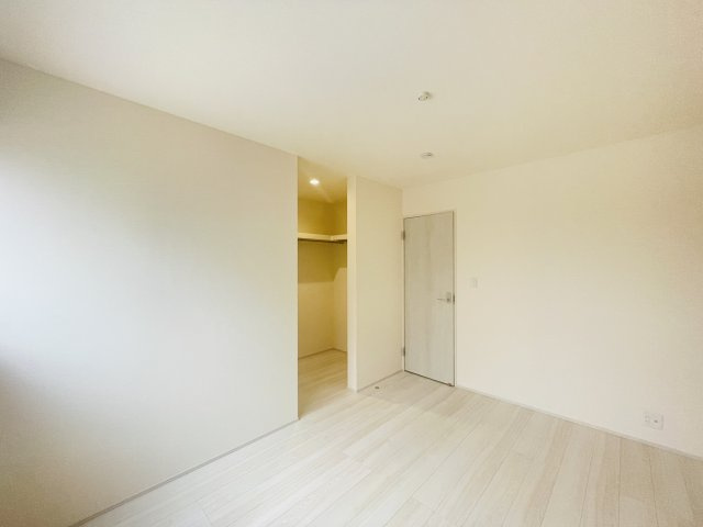 【洋室】 | 寄居町富田　LiveleGarden.s　新築戸建　全2棟　2号棟