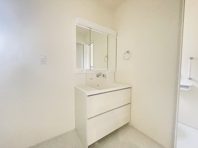 【独立洗面台】 | 寄居町富田　LiveleGarden.s　新築戸建　全2棟　2号棟