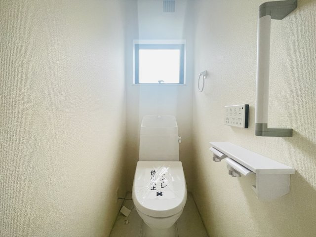 【トイレ】 | 寄居町富田　LiveleGarden.s　新築戸建　全2棟　2号棟