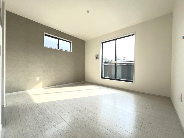 【寝室】 | 福岡市南区中尾2丁目4期　1号棟（全2棟）【仲介手数料無料・0円】 | 施工例。施工例は完成時と異なる場合があります。