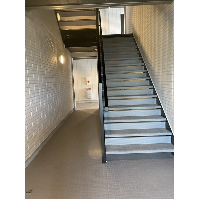 Ｇｒａｎｄ　Ｈｉｌｌｓのロビー|建物の内部です