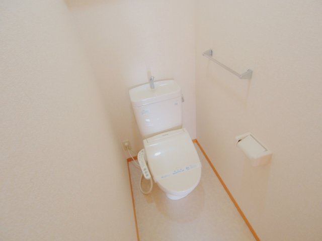 ラフィネ安芸弐番館のトイレ