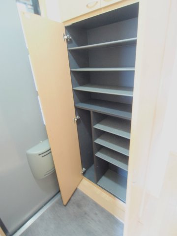 ラフィネ安芸弐番館の玄関