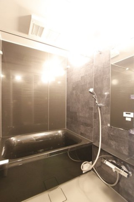 【浴室】 | ヴィレッタ２ | きれいなお風呂です