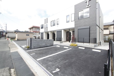 【駐車場】 | ヴィレッタ２ | 駐車場です