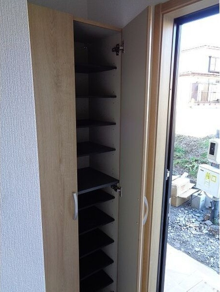 Novさくら通りの玄関