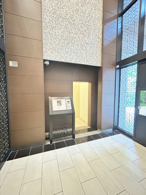 【エントランス】 | ウィスタリア レジデンス 博多 | エントランス