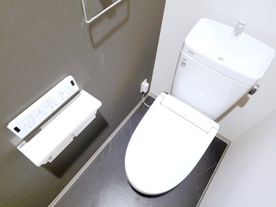 【トイレ】 | 第２三宿ハウス | 落ち着いた色調のトイレです