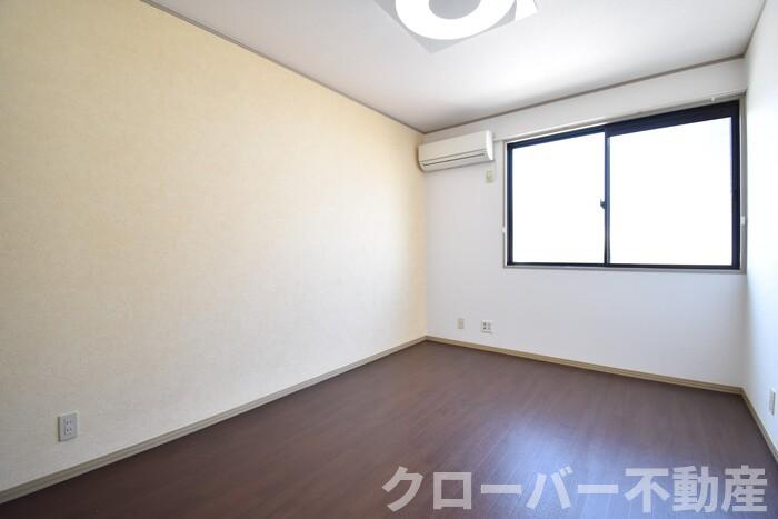 サニーコーポ C棟の洋室|北西洋室６帖