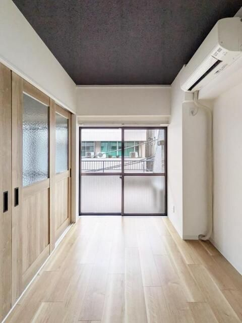 コーポシオの洋室