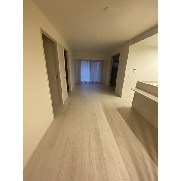 エステムコート京都紫野の居間・リビング